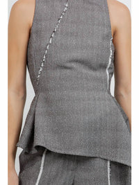 Whiteroom+Cactus - Fray Edge Detailed Asymmetrical Sleeveless Top