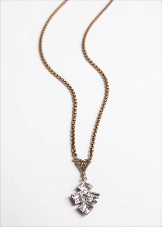 Mark Edge Jewelry - Women's Vintage Crystal Necklace