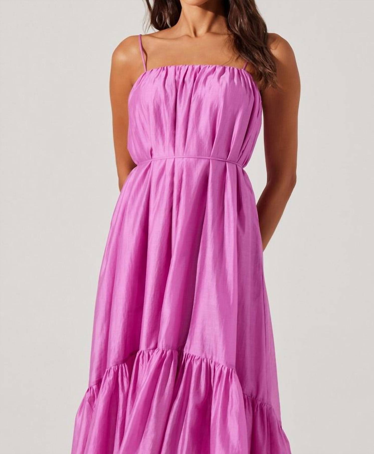 Astr - Elisha Midi Dress