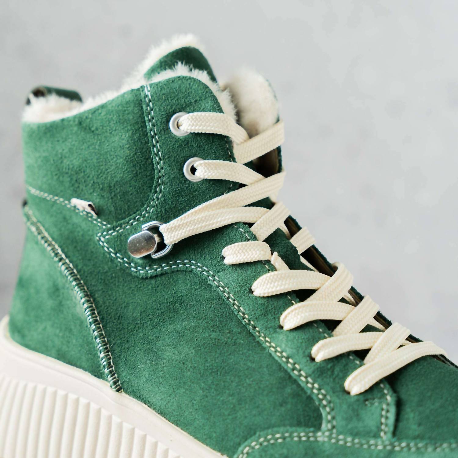 Revolution - Women's Lace Up Sneaker