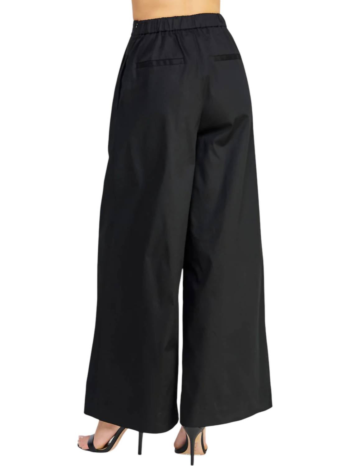 Strut & Bolt - One-Shoulder Knotted Flower Bow Crop Top & Pleat Detail Wide Leg Twill Pants