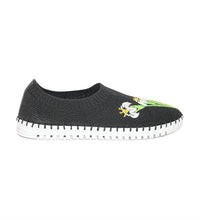 Women's Lucy Stretch Sneakers
