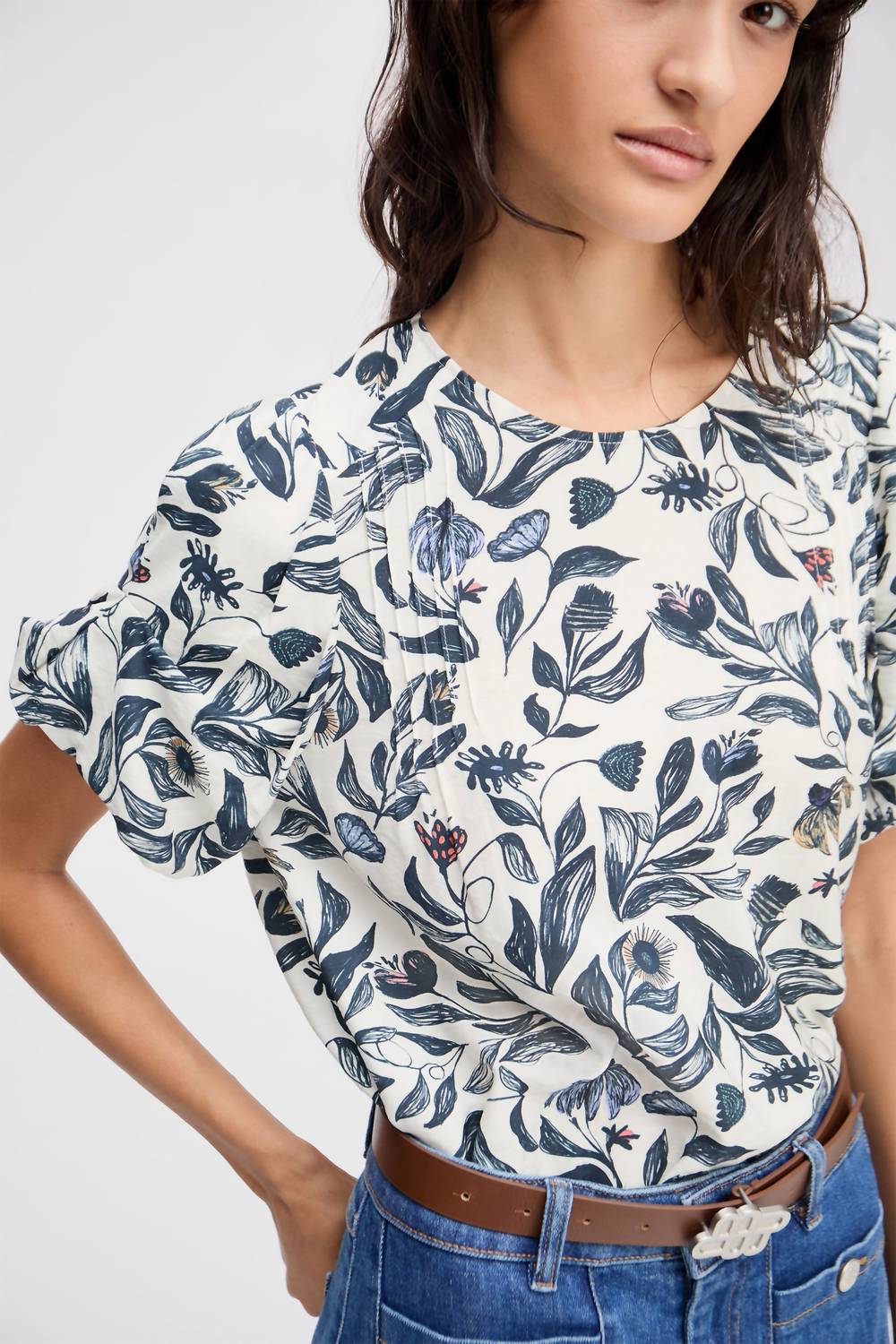 MUNTHE Lustanna Blouse in kit - women's blouse - alternate view
