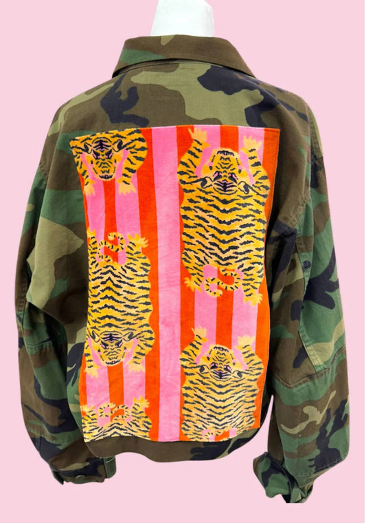 Camel Threads - Women's Camo Jacket