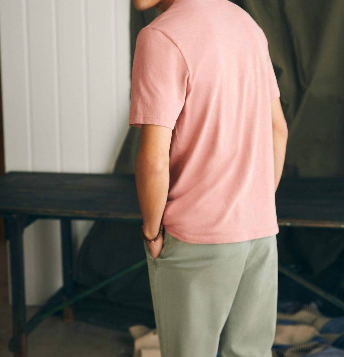 Faherty - Men's Sunwashed Pocket Tee