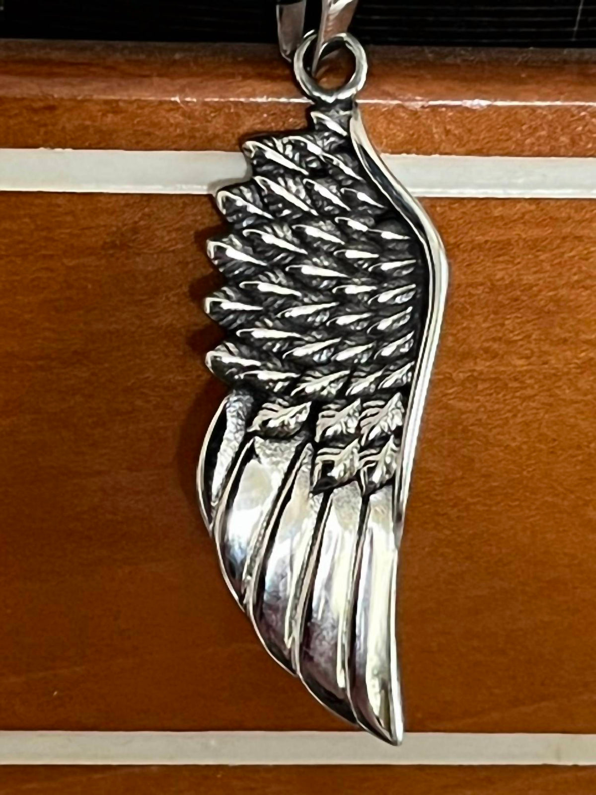 Faire - ANGEL WING STAINLESS PENDANT UNISEX