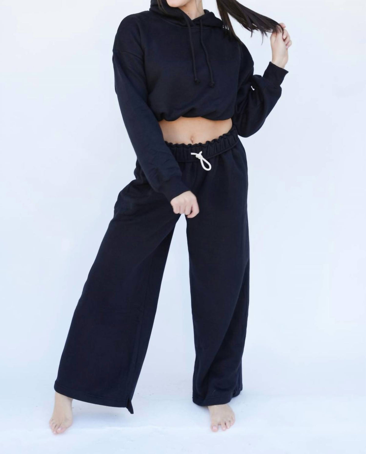 Falcon Park - Hunter Cropped Hoodie