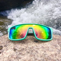 Far Out Sunglasses - Polarized Retros Pink Lens