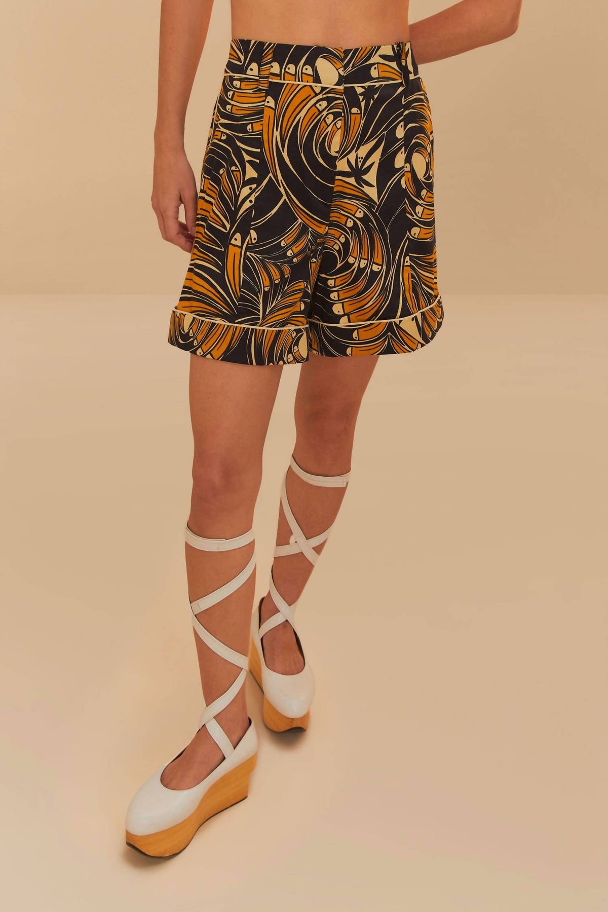 Farm Rio - Toucan Spirals Shorts