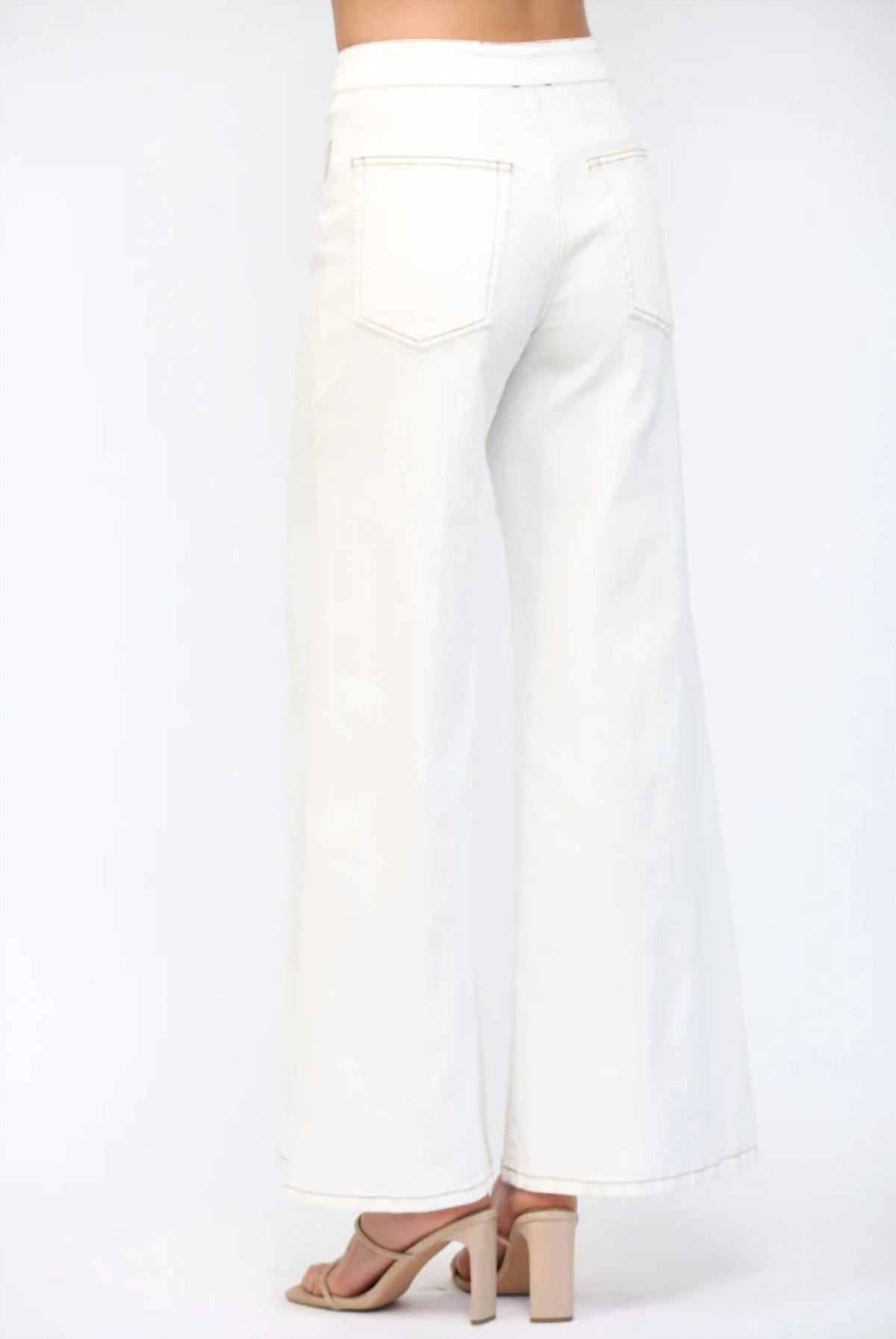 Fate - Contrast Stitch Jeans