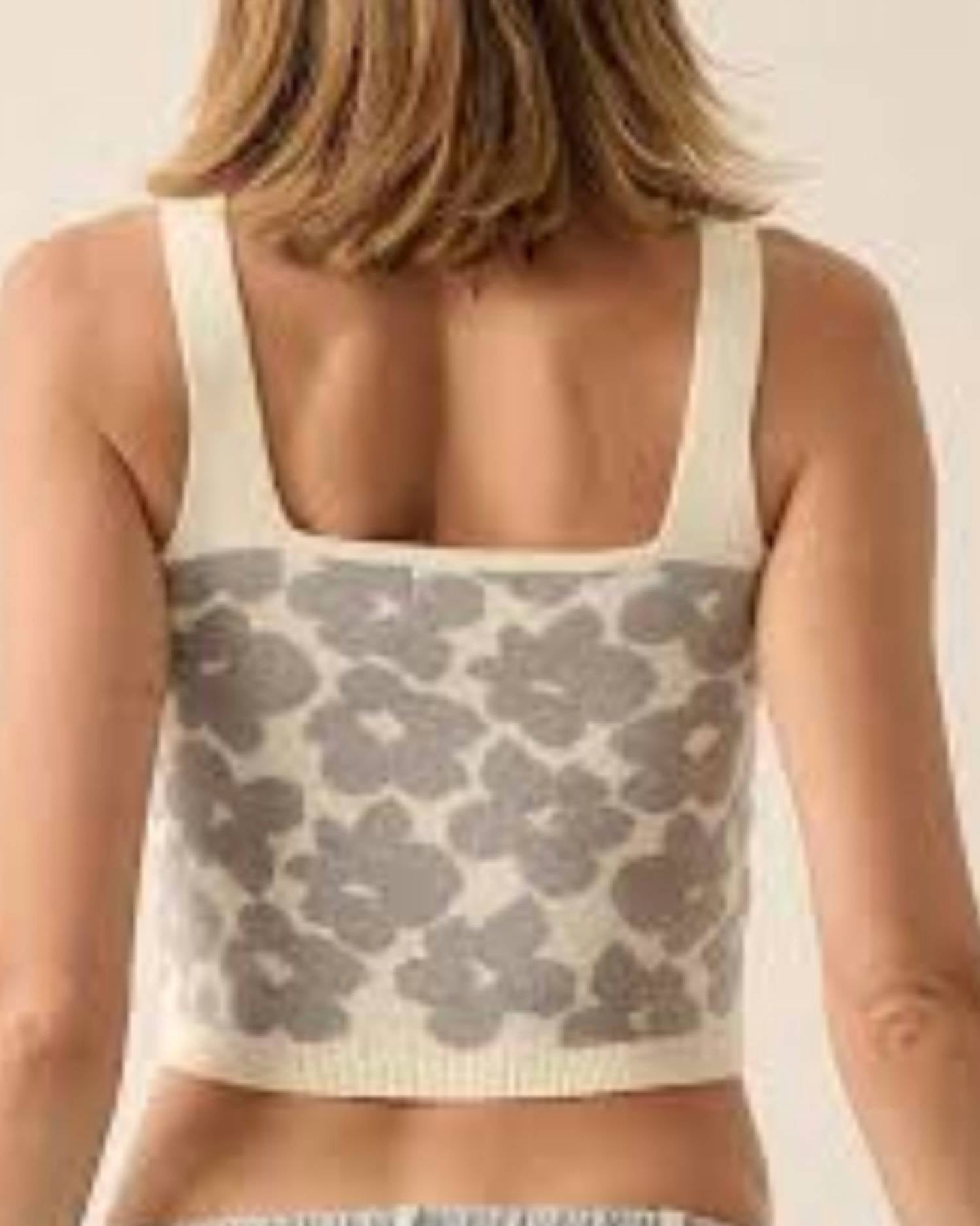 Promesa - Alanna Floral Cropped Sweater Tank