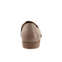 Bueno - Women's Brenda Flat Shoes