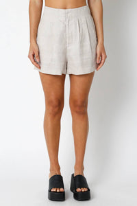 Olivaceous - Women's Jolie Linen Shorts