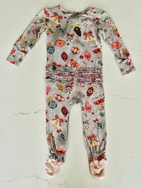 Posh Peanut - Baby Girls Holly Ruffled Zippered Footie