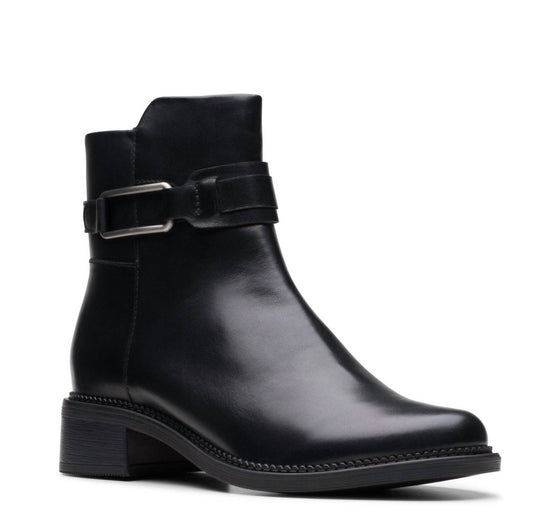 Clarks - Women Maye Bella Boots