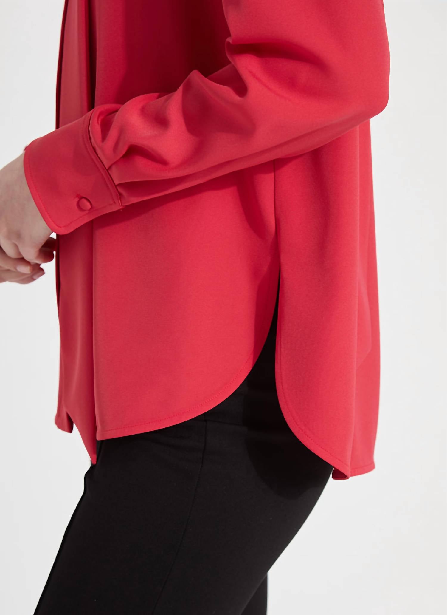 Lysse - Defined Long Sleeve Tie Neck Top