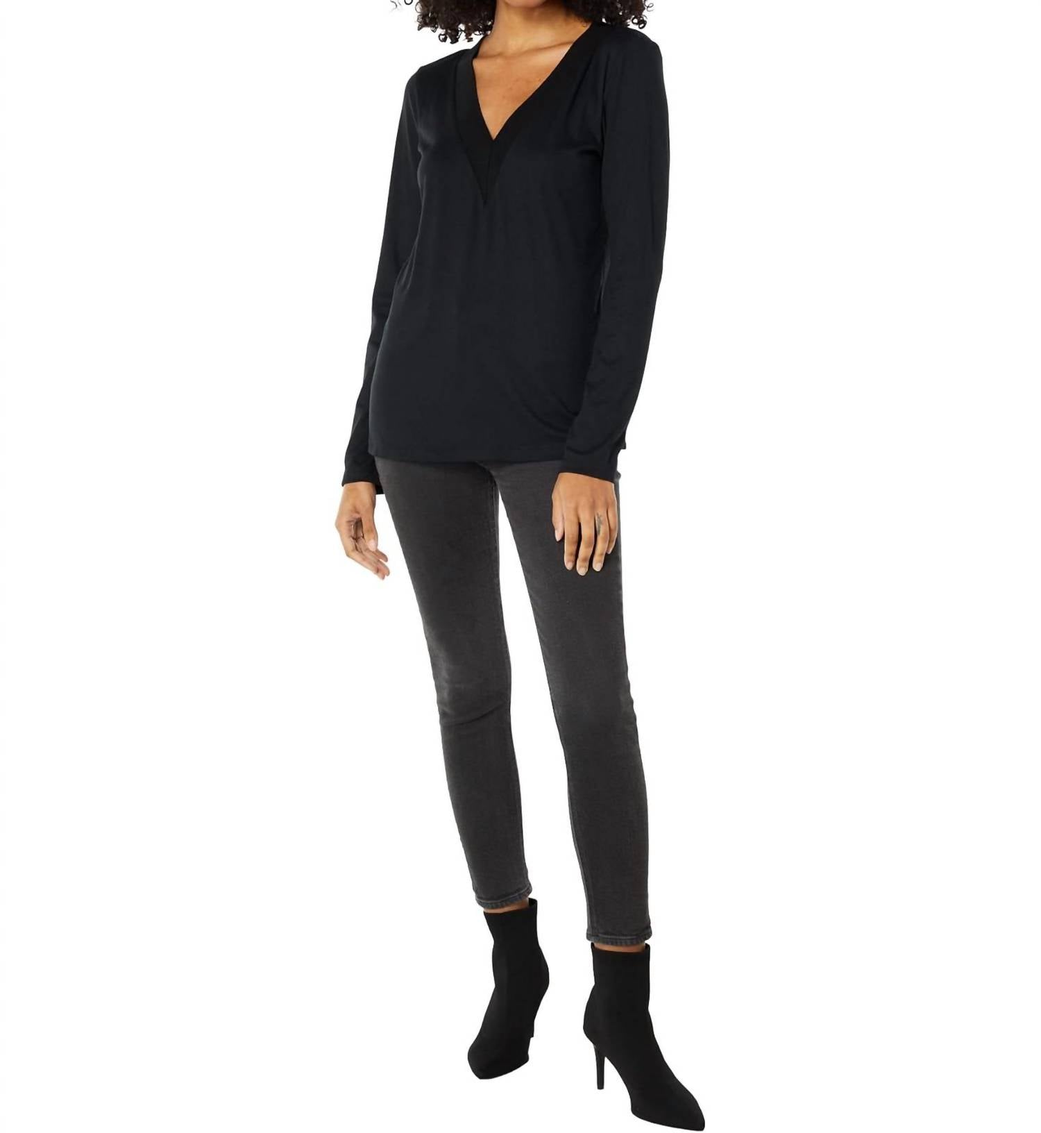 Capsule 121 - ARIES TOP