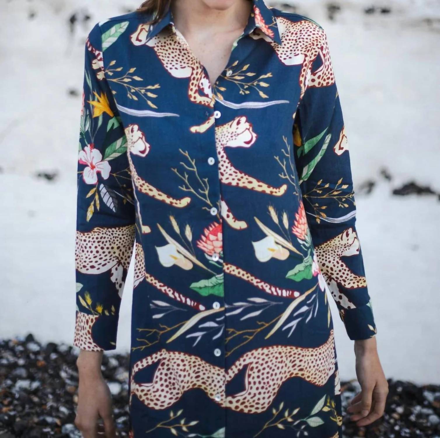 Las Surenas - Cheetah Running Tunic