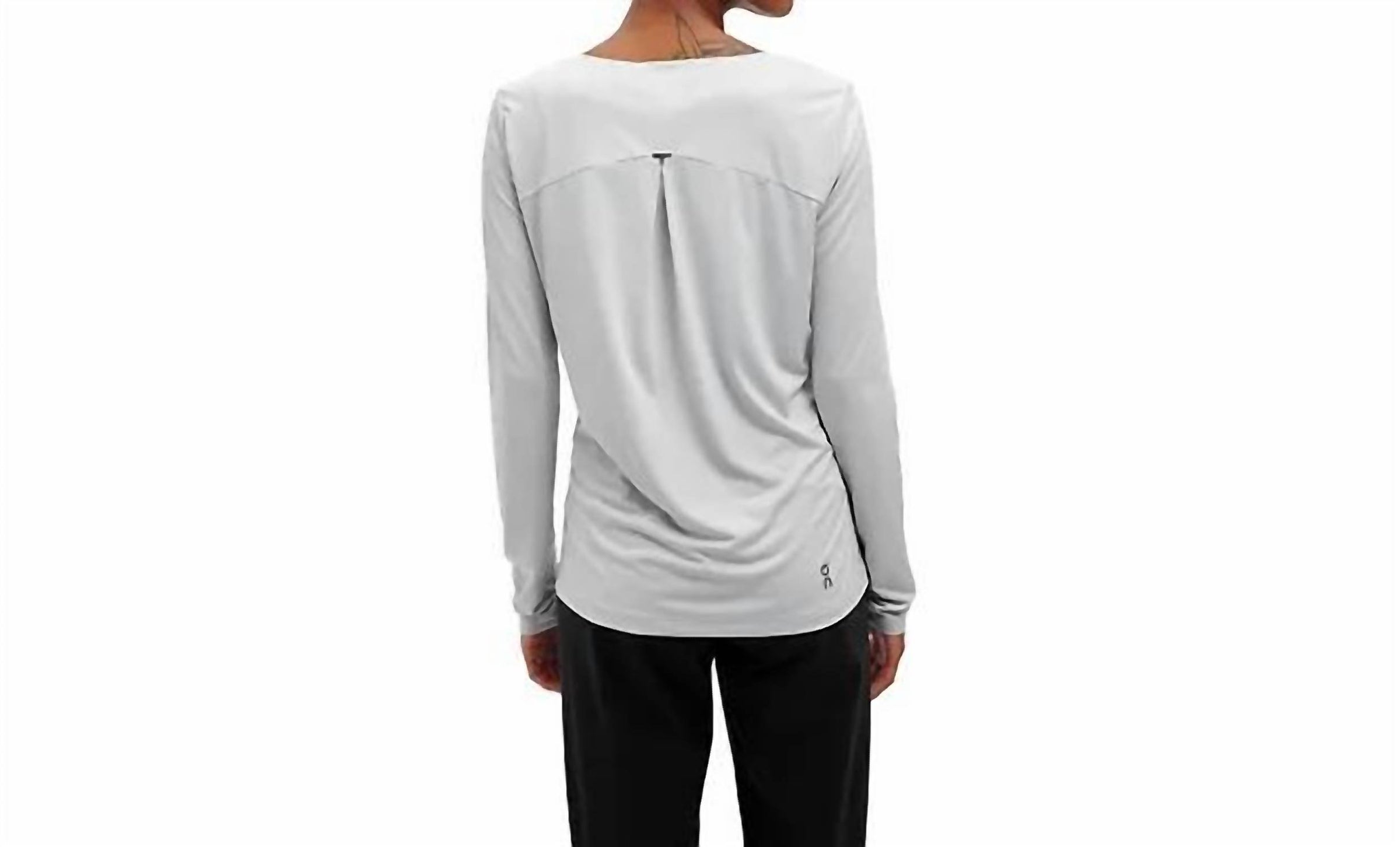 On - Women's Performance Long-t Top