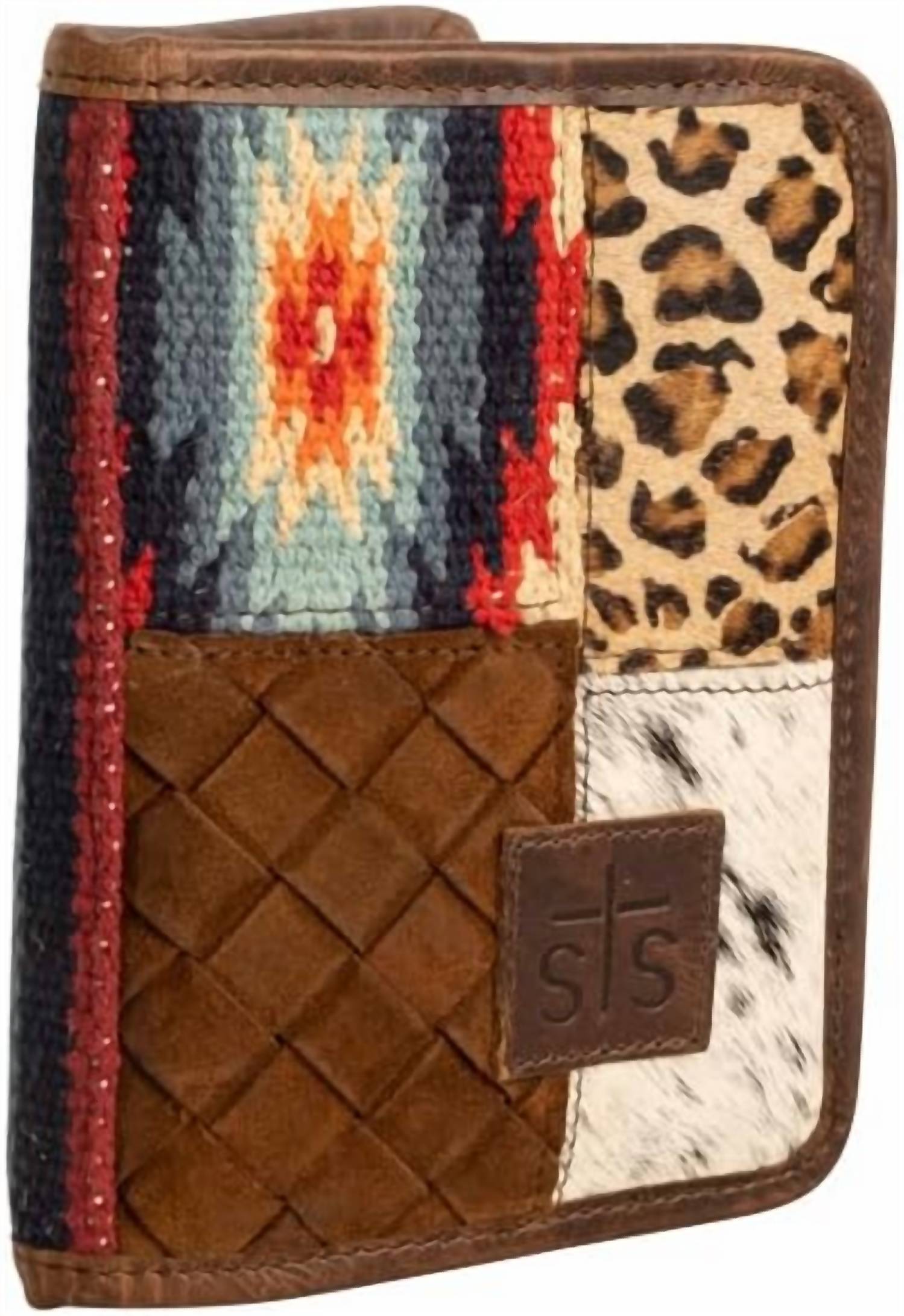 Sts Ranchwear - Women's Chaynee Mountain Magnetic Wallet
