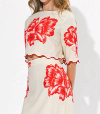 Adelyn Rae - Rylee Scallop Printed Sleeve Top