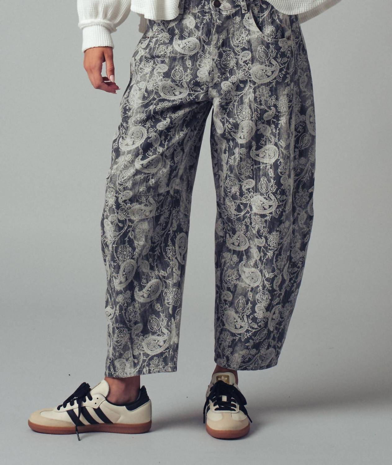 Urban Daizy - Paisley Print Cropped Wide Leg Pants