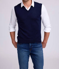 Raffi - Extrafine Merino V-neck Vest