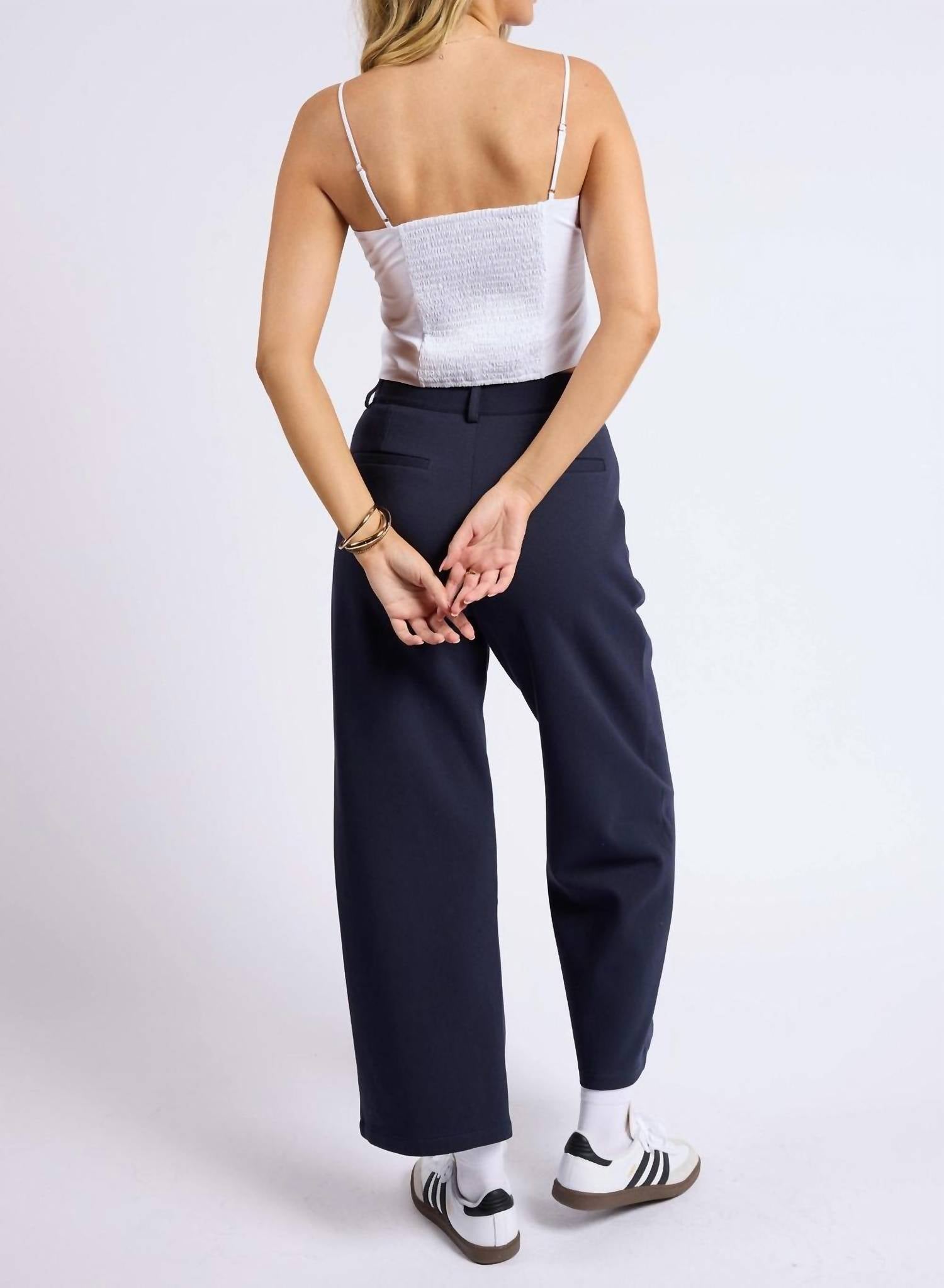 Sage The Label - Rowena Sleeveless Buttoned Fitted Crop Top