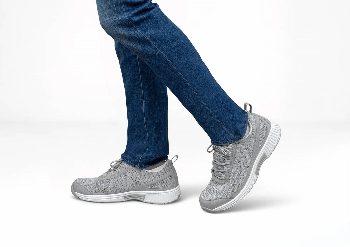Orthofeet - Men's Lava Orthopedic Athletic Shoes