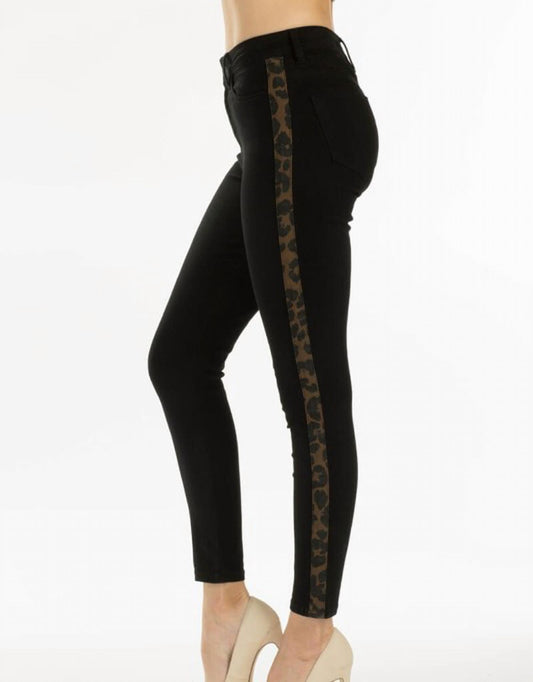 Kancan - Women's High Rise Leopard Striped Jean