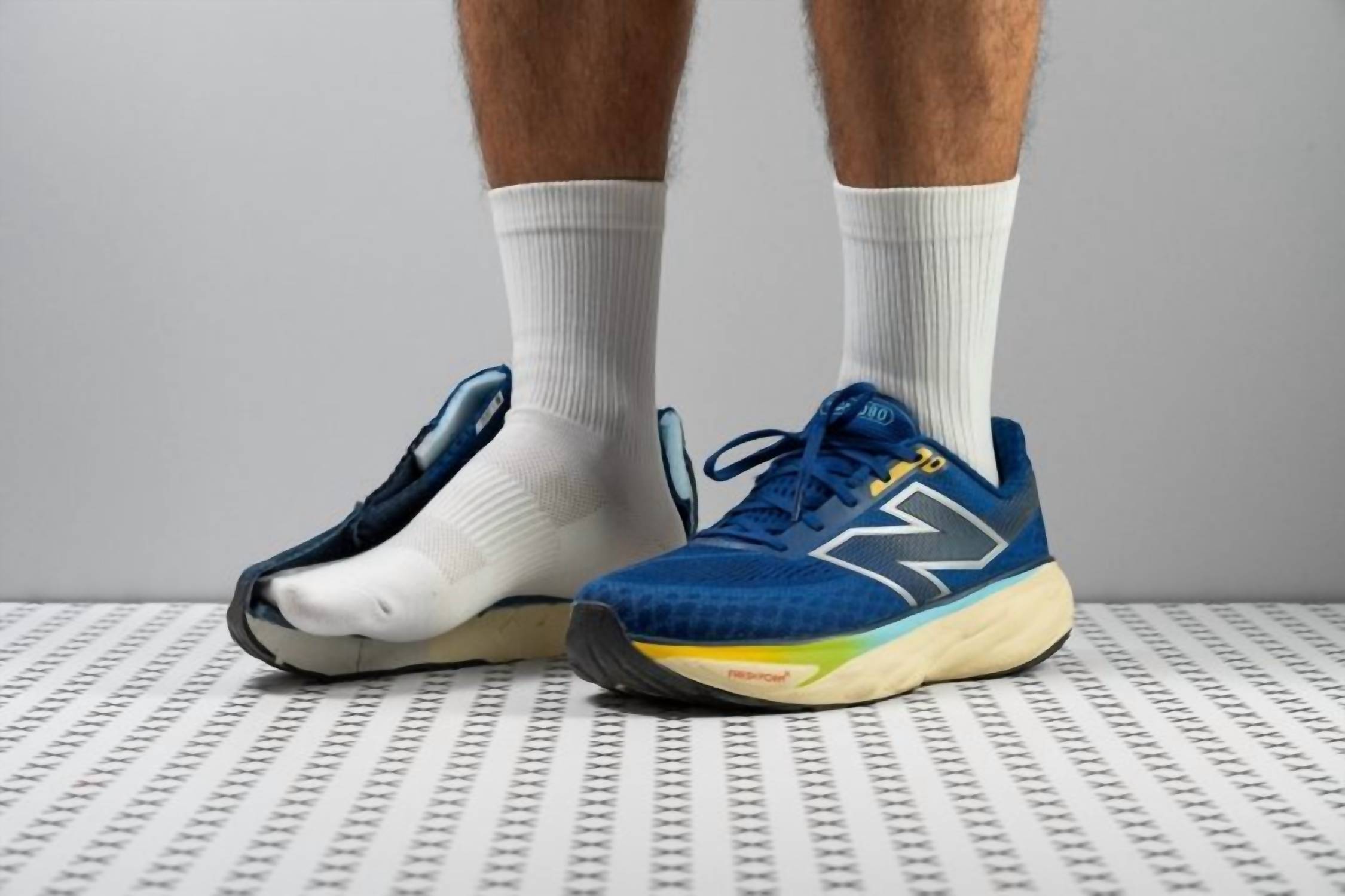 New Balance - Men's 1080 V 14 Running Shoe