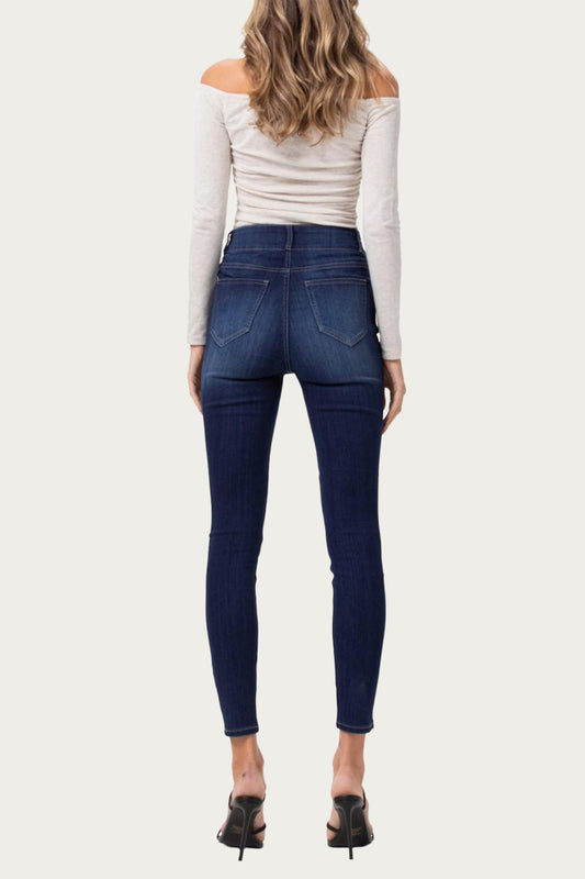 HIGH-RISE STRETCH SKINNY JEANS