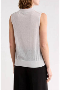 Vince - MOCK NECK SLEEVELESS TANK