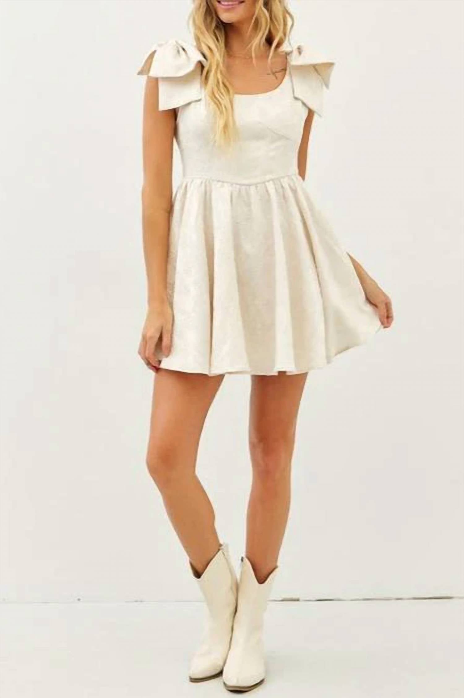 Idem Ditto - Kailyn Flare Mini Dress
