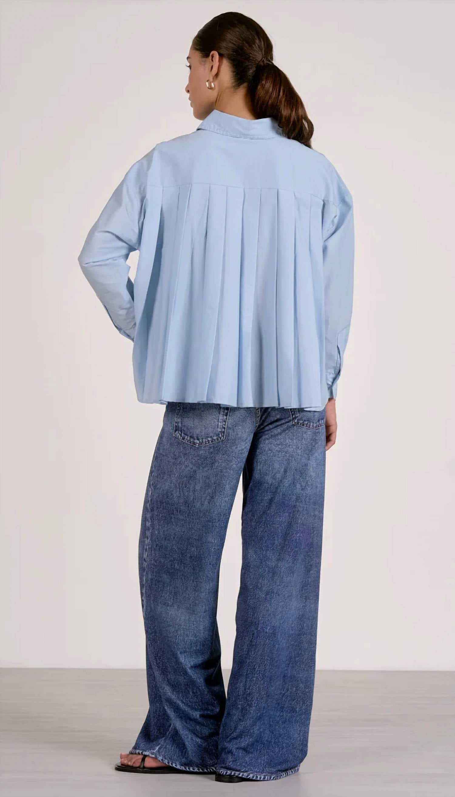 Elan - Collared Top