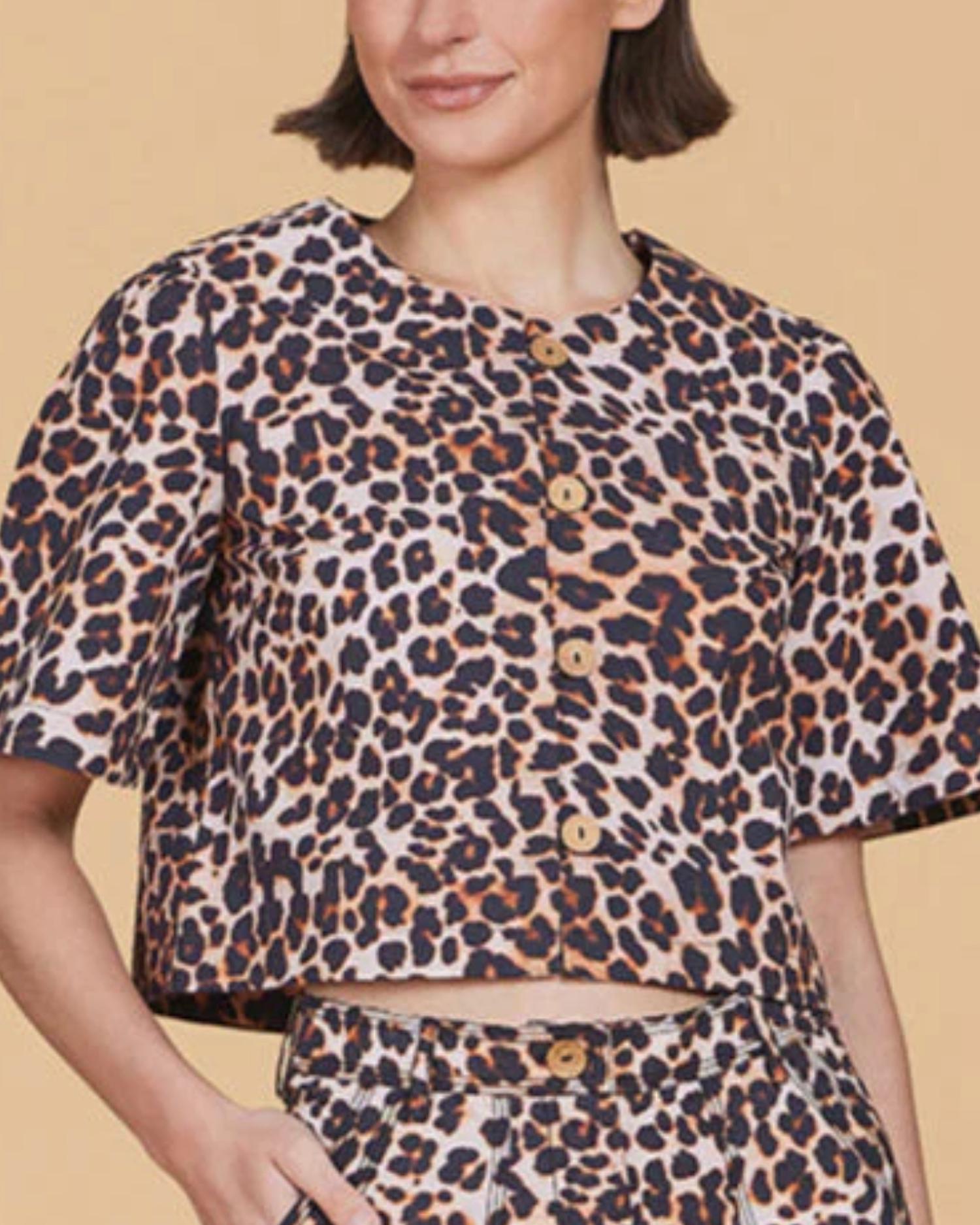 Olivia by Livro Heidi Cropped Shirt Top in leopard - women's shirt - detail view