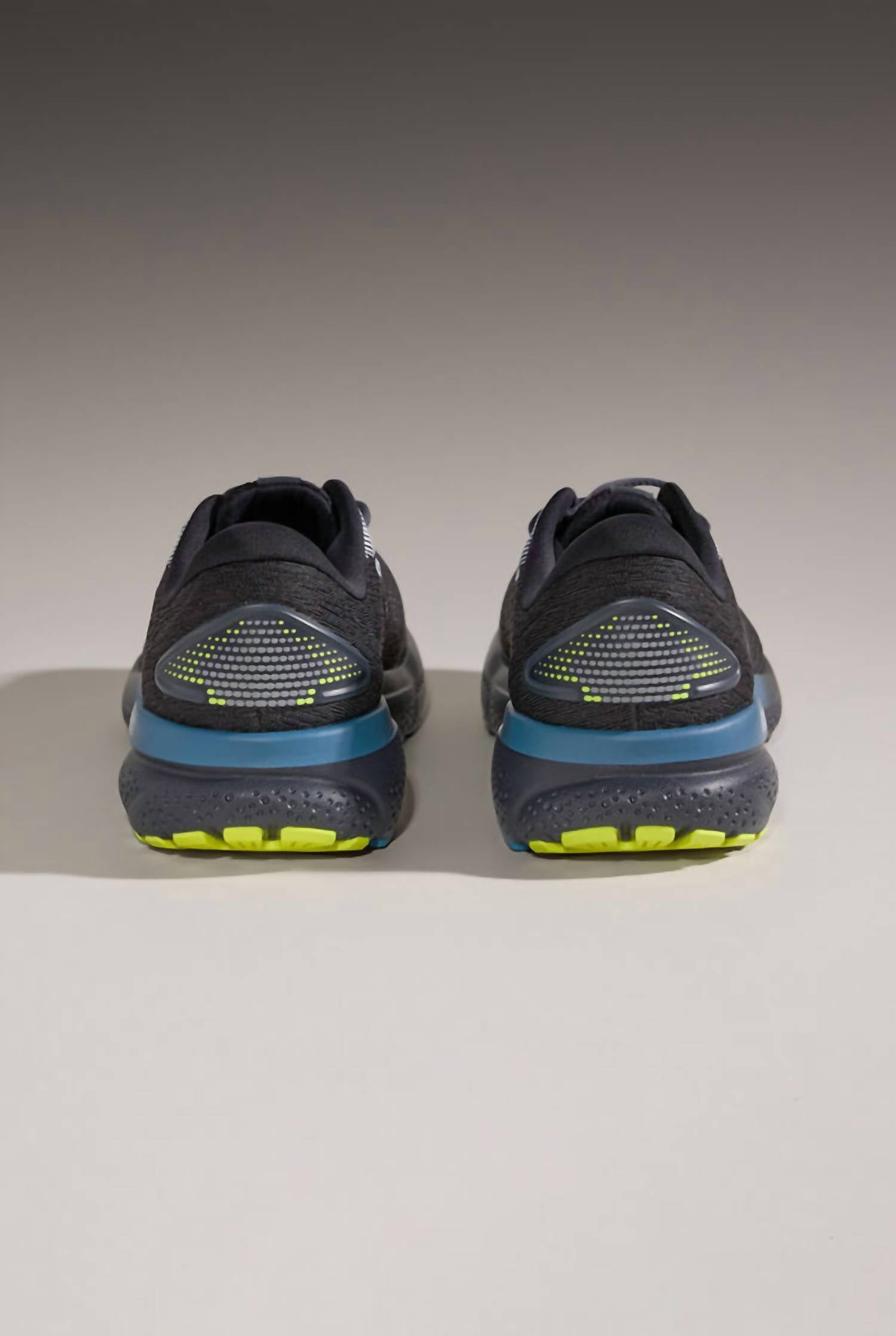 Brooks - Men's Ghost 16 Running Shoes