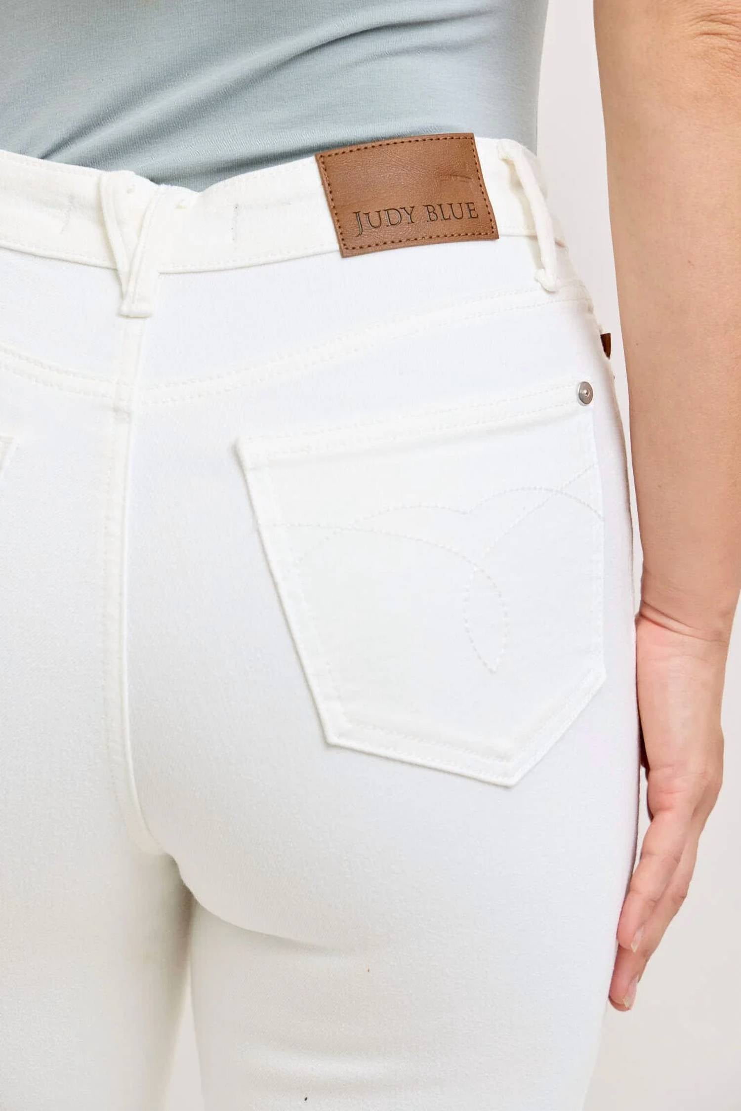 Judy Blue - High-rise Tummy Control Ankle Straight Jean