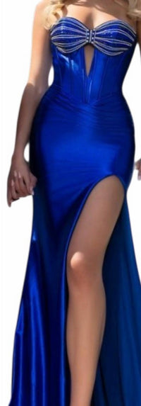 Portia&Scarlett - Strapless Fitted Corset Style Gown