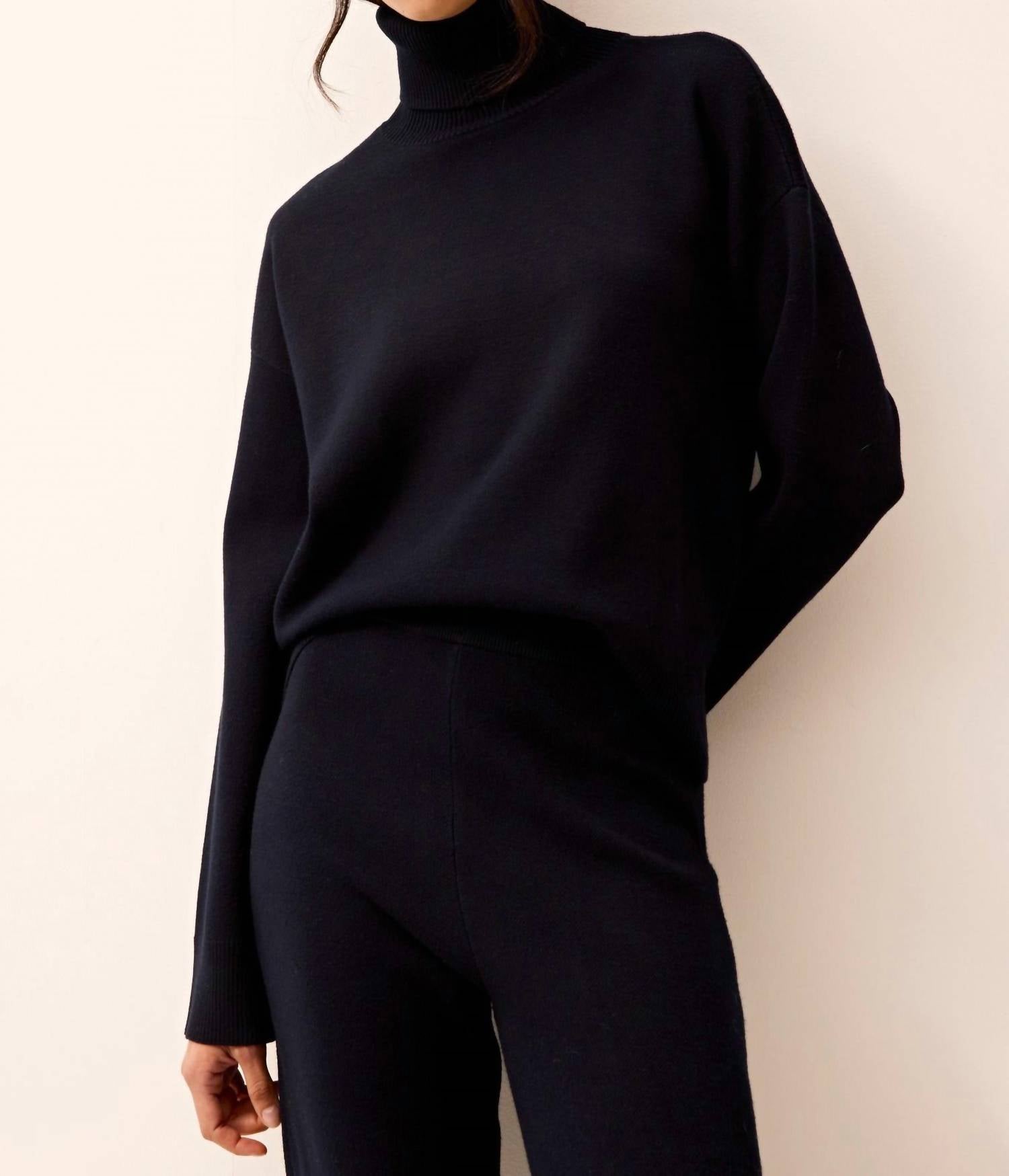Marie Oliver - Emmy Sweater