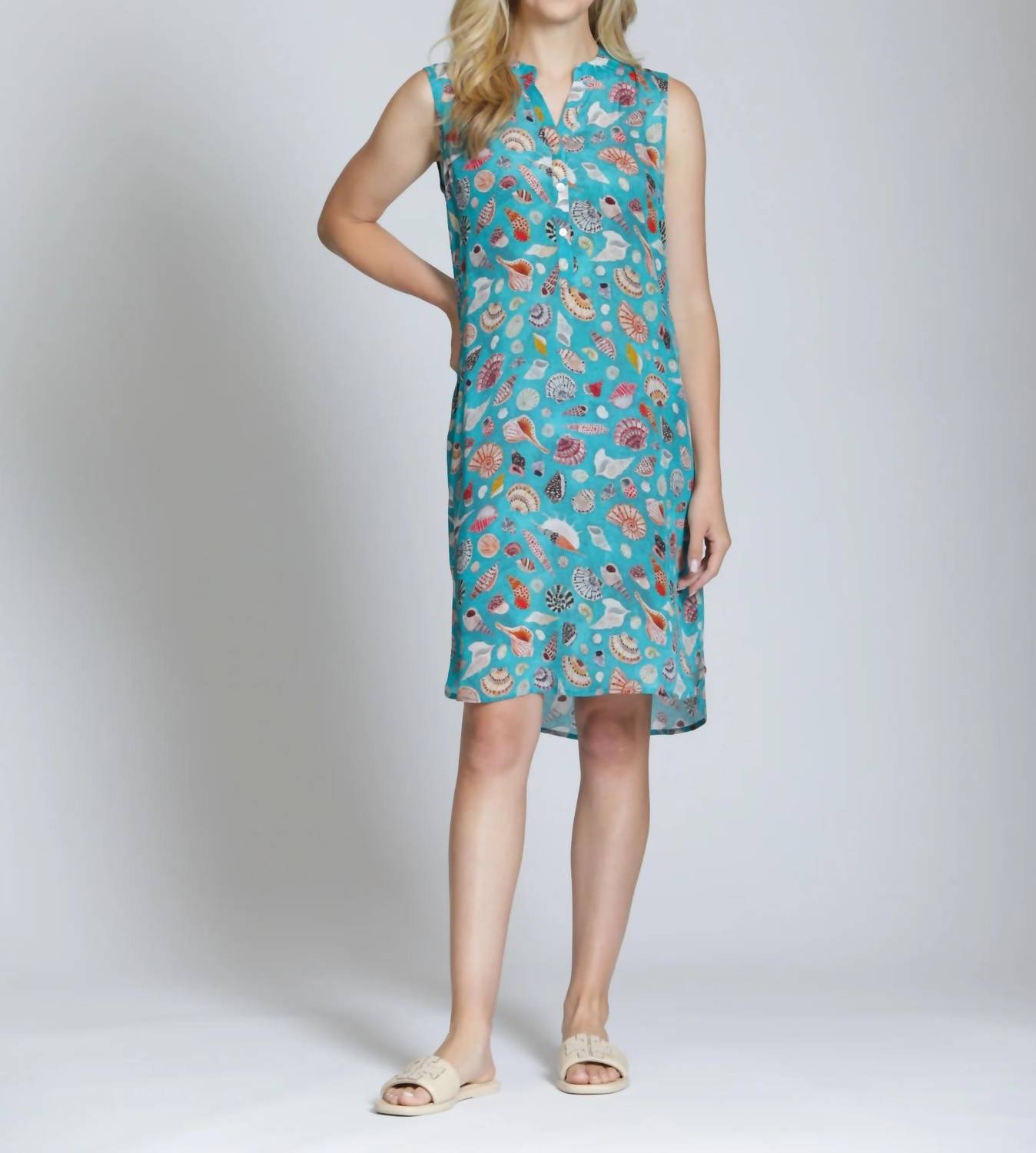 Apny - Sleeveless Seashell Mini Dress