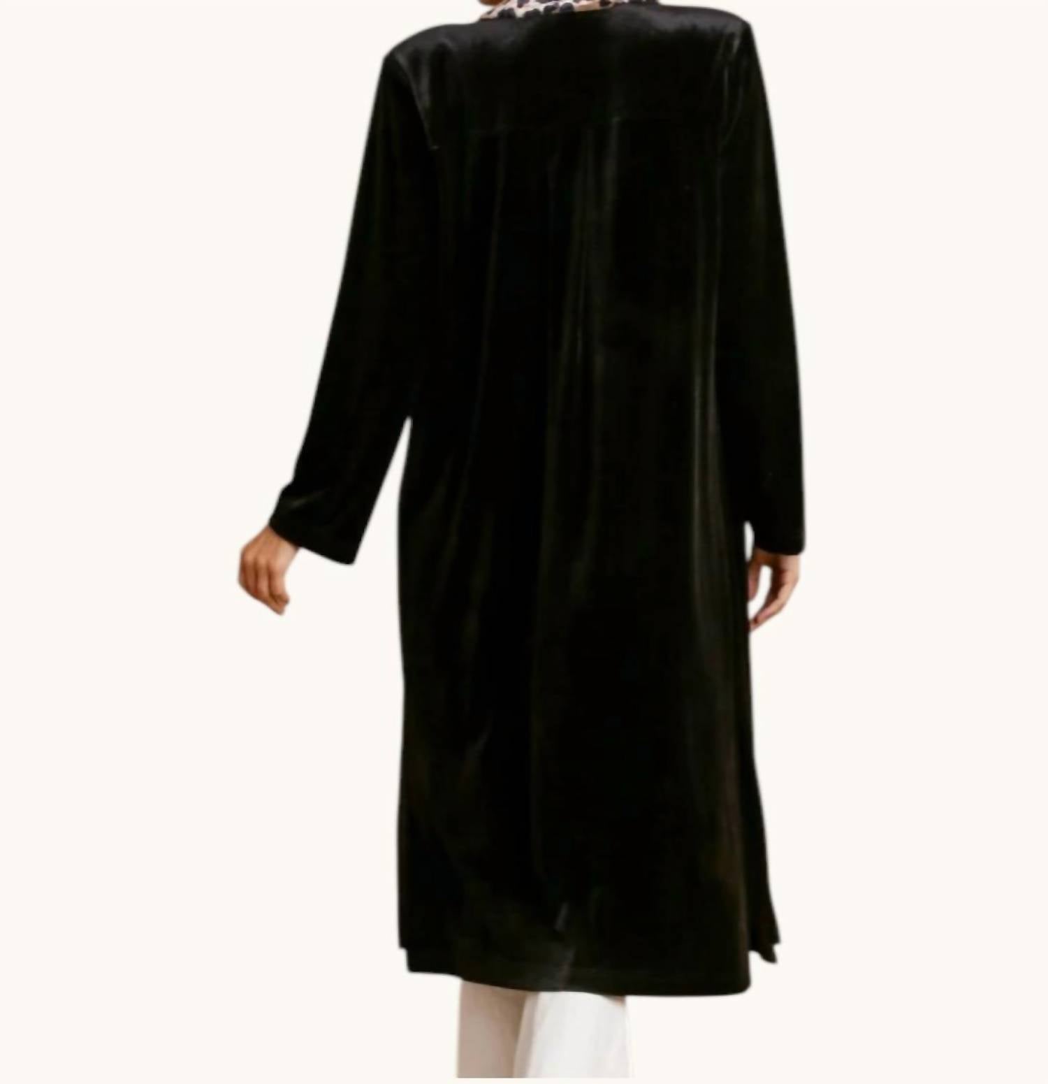 umgee Viola Velvet Kimono Dustero in black - women's jacket - detail view