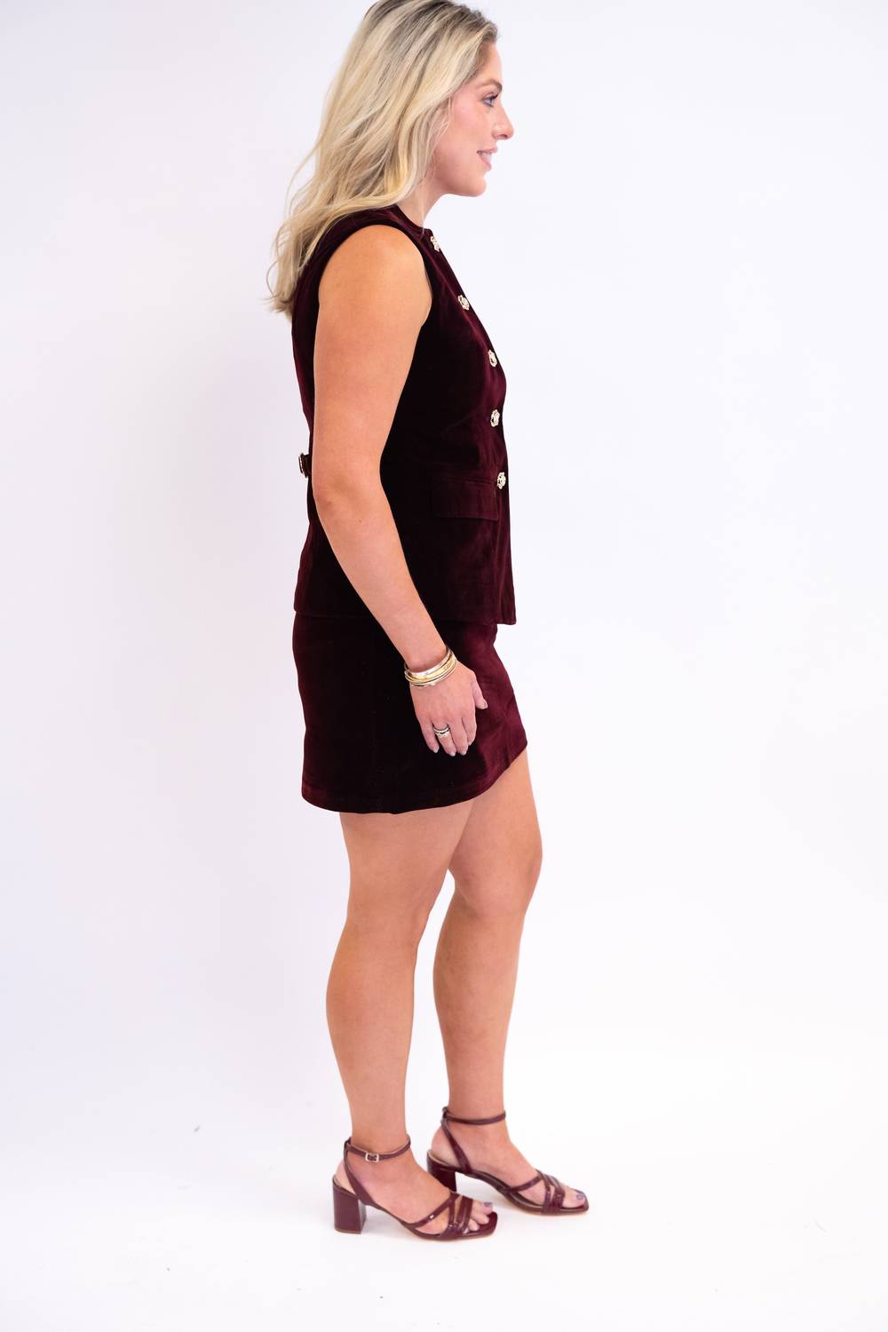 Moon River - Sleeveless Front Button Vest
