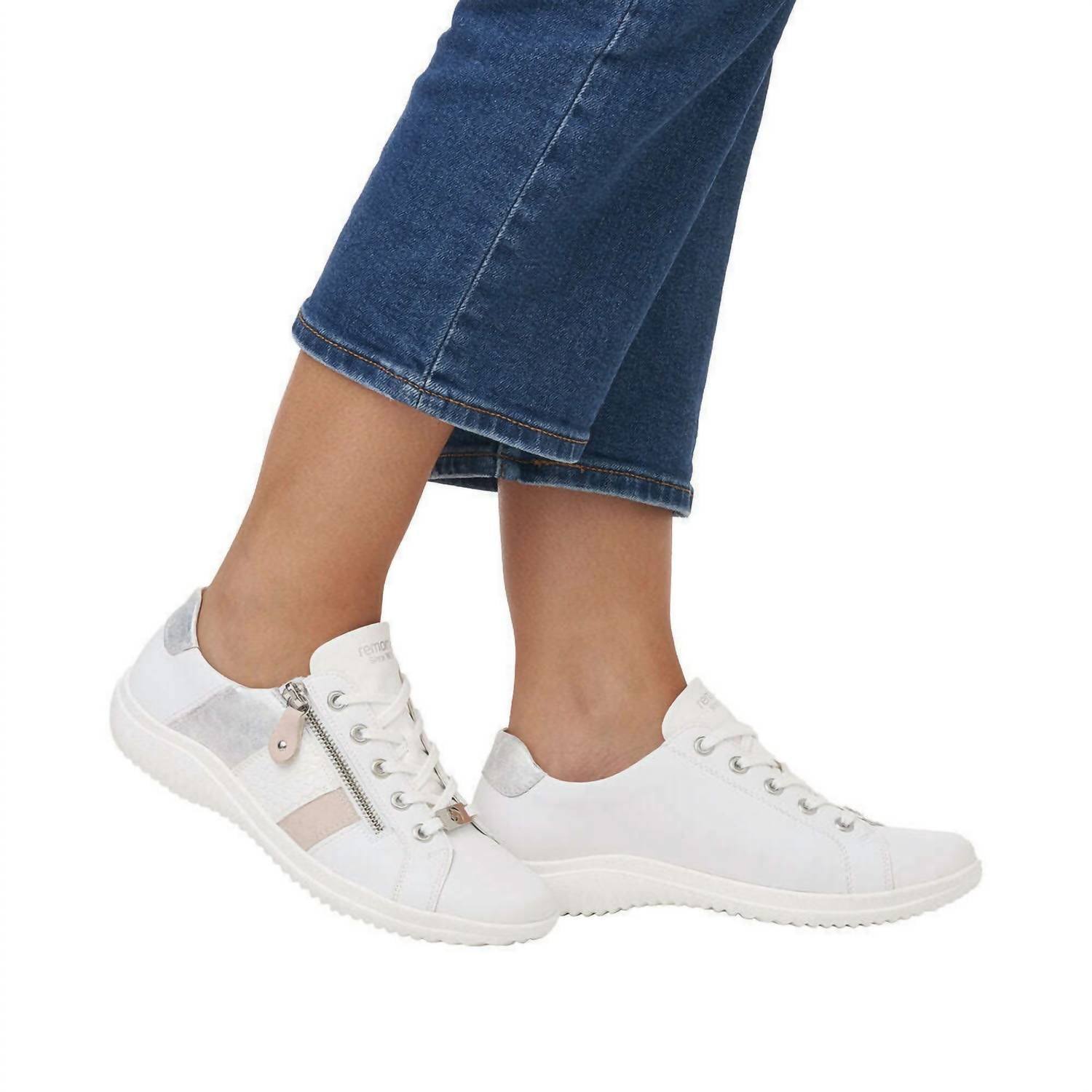 Remonte - Women's Lace-up Sneaker