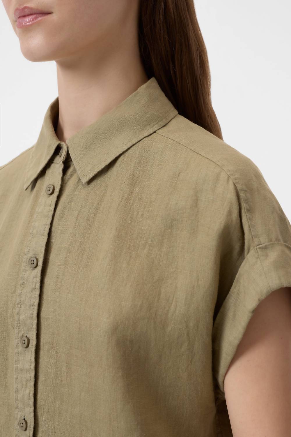 CLOSED Linen Sleeveless Button Up Shirt in chino green - women's t-shirt - alternate view