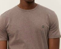 Les Deux Men's Norregaard Contrast Short Sleeve T-shirt in cub melange - men's t-shirt - detail view