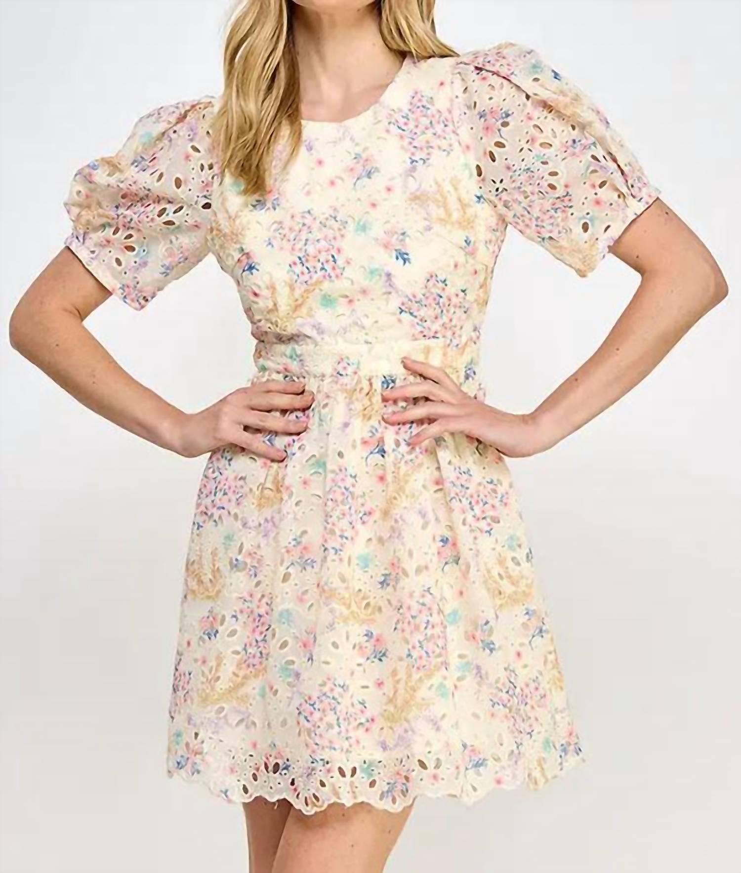Rubienn - Floral Print Eyelet Short Dress