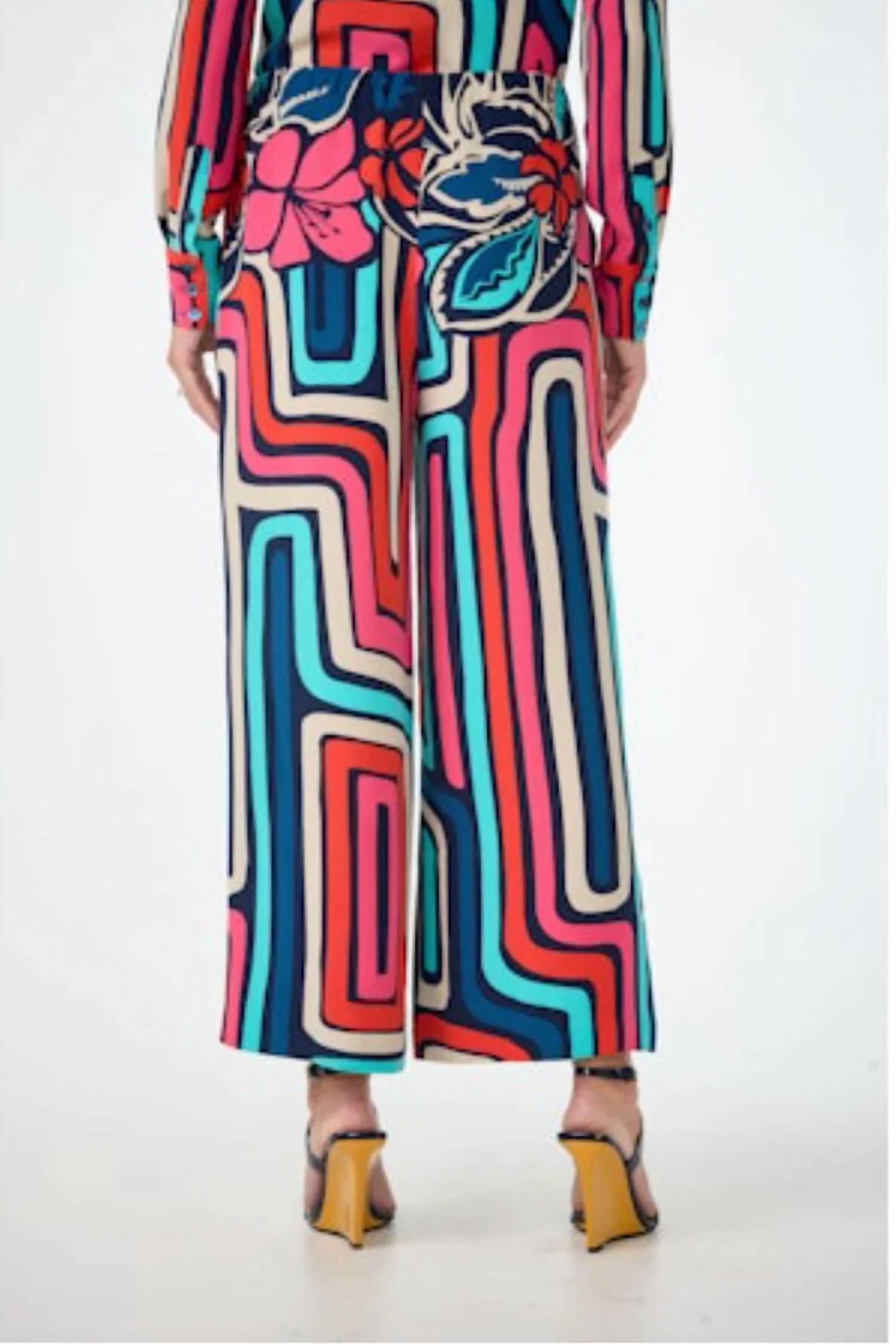 Trina Turk - Cubism Geometric Print Pant