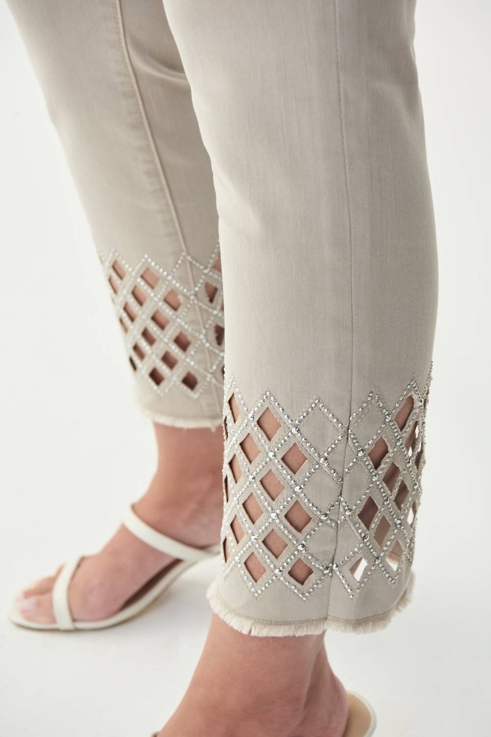 Joseph Ribkoff - Larisa Lattice Sparkle Crop Jean