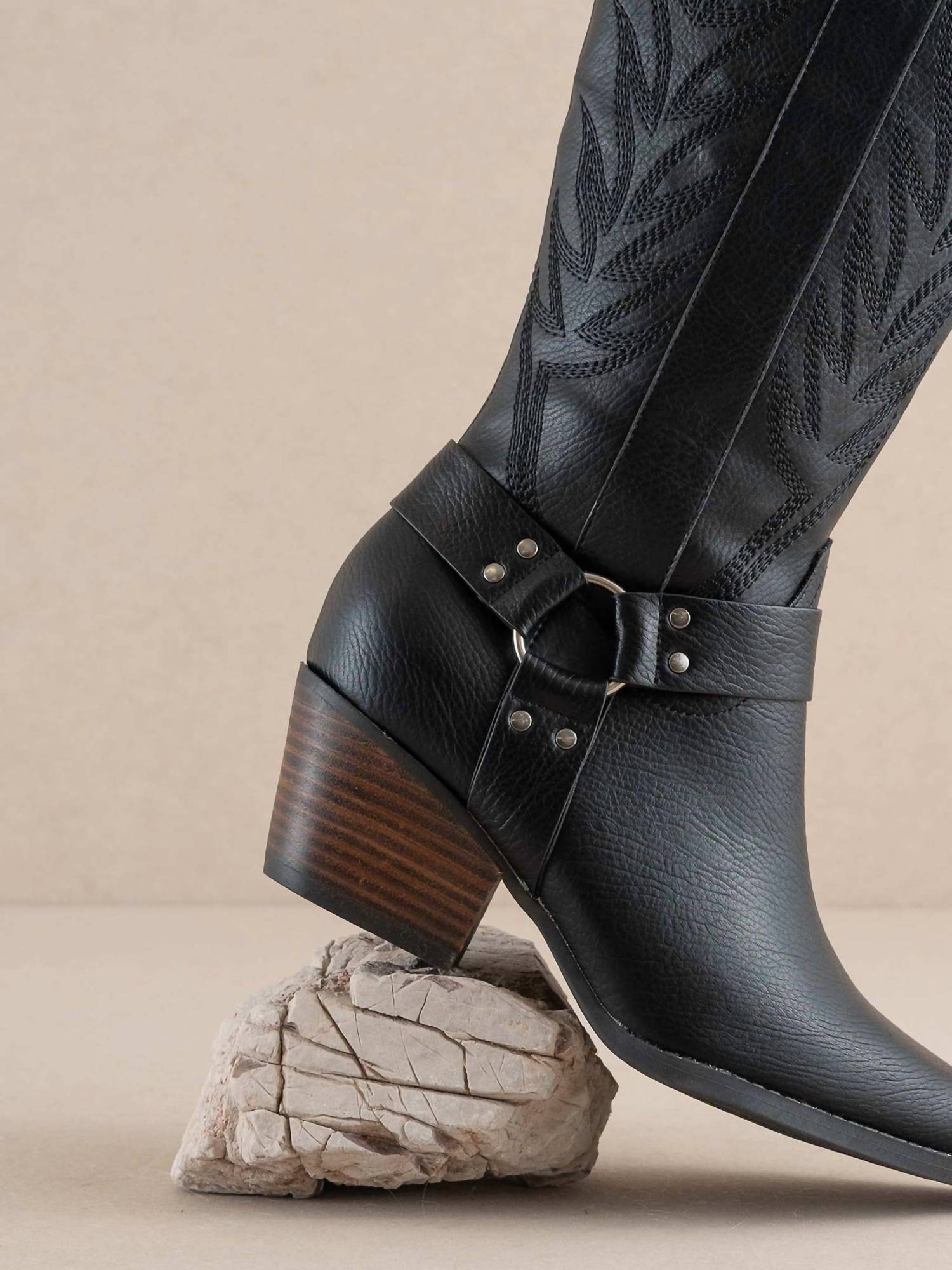 OASIS SOCIETY Women's Faye Western Boot in black - women's shoe - view 4